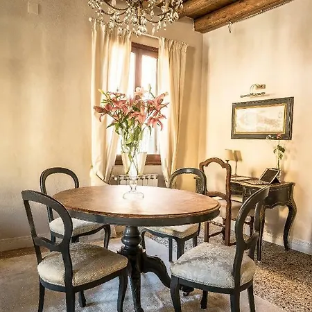 شقة Casa Agostina البندقية